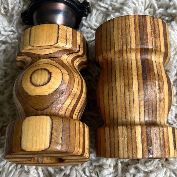 ANTIQUE STYLE Handmade Wood Brass Salt OR Peppermill and Salt Shaker Beautiful s - Picture 12 of 12